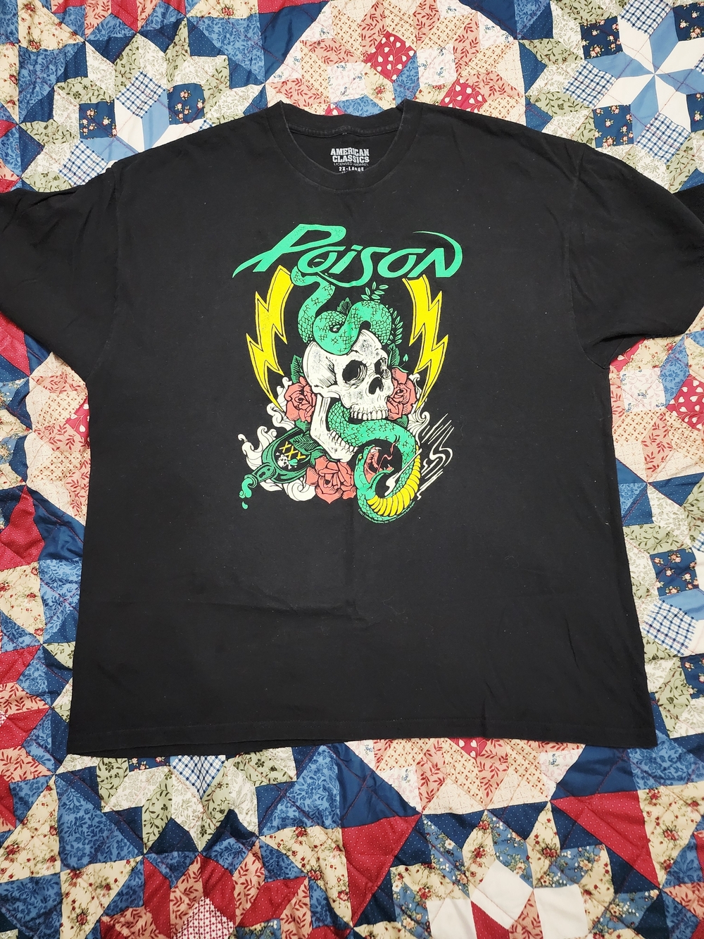 Poison Graphic Skull Snake Tee - Black